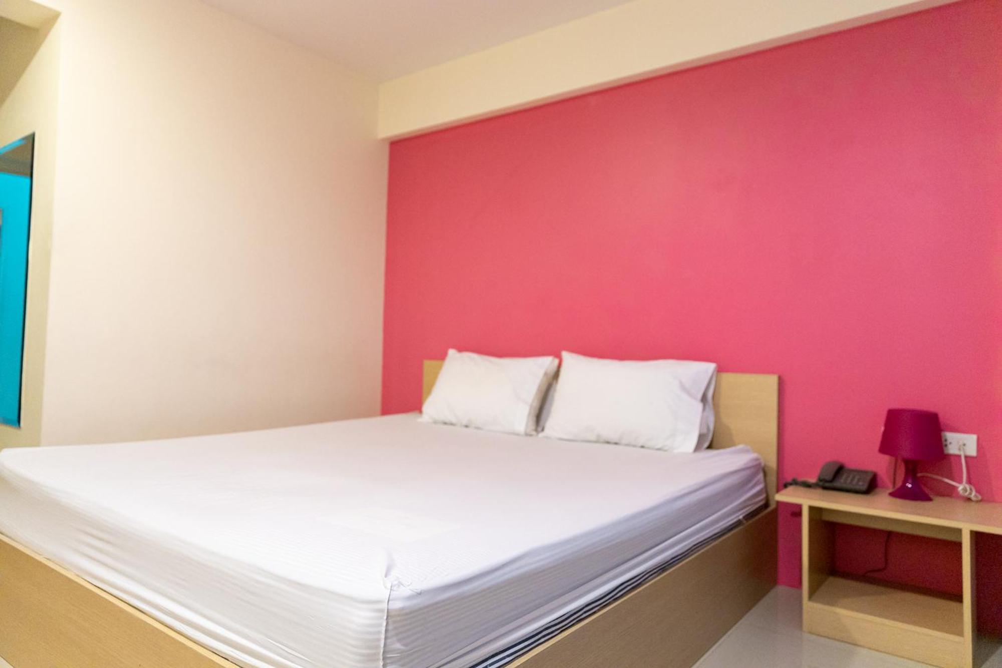 Sixty Star Love Place Hotel Bangkok Eksteriør billede